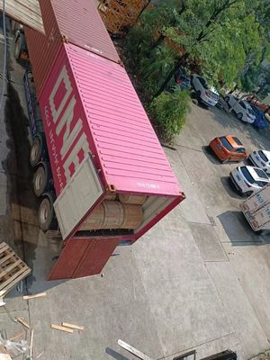 2 4 6 8 10 12 24 핵심 GYXTW 케이블은 단일모드 광섬유 케이블을 강화했습니다