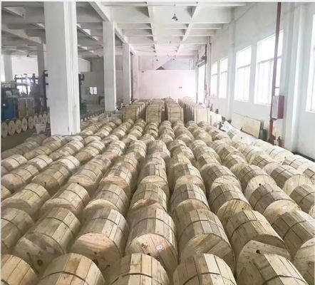 지하 수중 이중 자켓 LSZH 불 retardant Ratproof 12 24 36 48 64 72 코어 광섬유 케이블