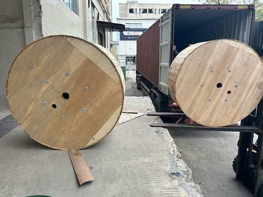 ADSS 광섬유 케이블 96 코어 PE 외피 600m 경간