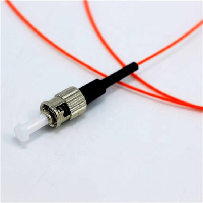 FTTH 단일모드 9/125 SC FC ST LC 광섬유 땋아 늘인 머리