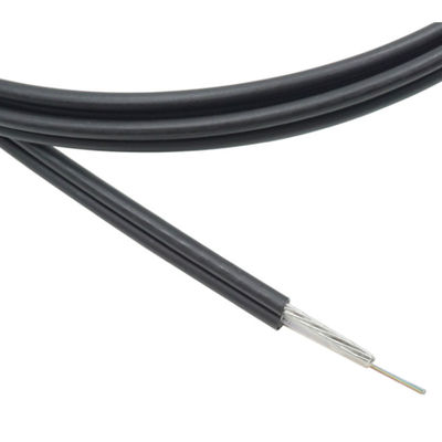 단면이 있는 Gyxtc8y 센터 튜브 파이버 케이블 G652D