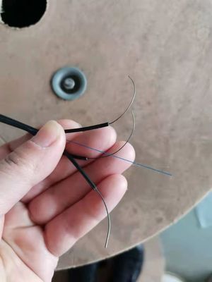 FTTH 광학 드롭 케이블 단일모드 G657a 1/2/4 핵심을 네트워킹하기